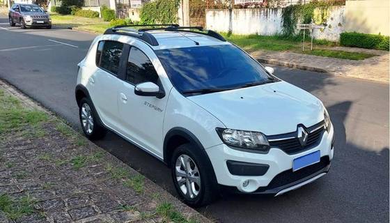 RENAULT SANDERO 1.6 STEPWAY 8V FLEX 4P AUTOMATIZADO